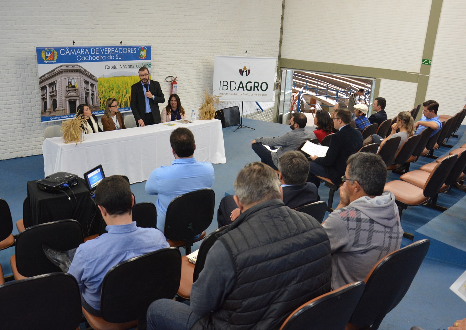 Agenda temática da Câmara na Fenarroz promoveu debate sobre o arroz e setor orizícola.